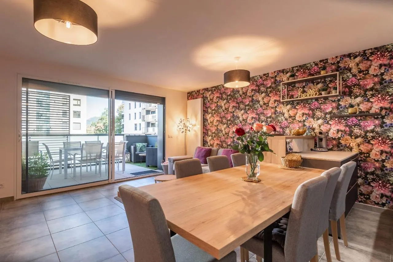 Vire Moulin Furnished Flat Apartment Annecy 0*,